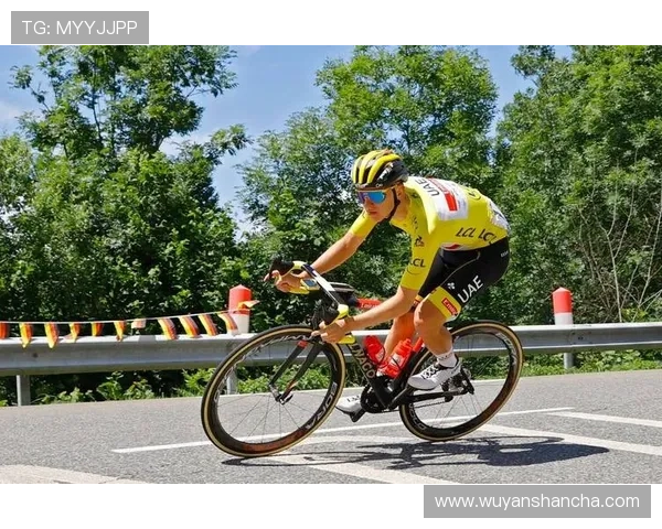 足球场上的巨星却在骑行中迷失了方向的幽默故事 足球场上的巨星却在骑行中迷失了方向的幽默故事